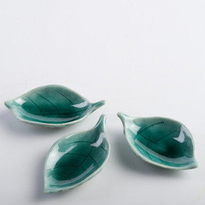 Project Empowerment. Mankada Porcelain Tea Bag Holder in Bag, Sri Lanka